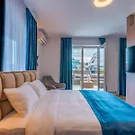 Sarmihouse Апарт-отель 4*