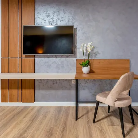 Apartahotel Sarmihouse 4*