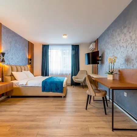 Sarmihouse Apartahotel 4*