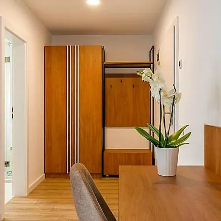 Sarmihouse 아파트호텔