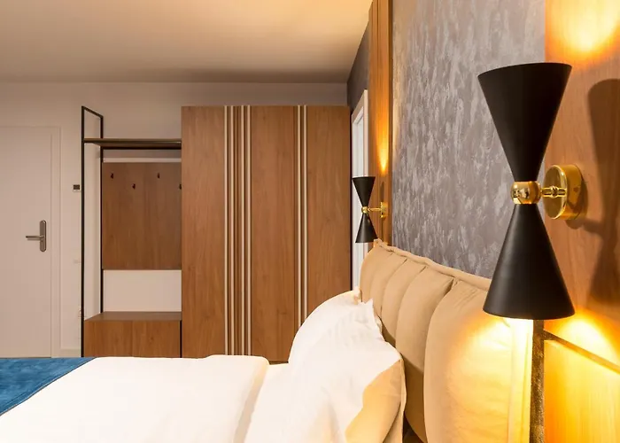 Sarmihouse Hotel de apartamente 4*